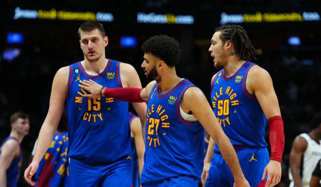 为迎接梅西到访，印度加尔各答街头正在建造梅西的雕像（印度加尔各答为迎梅西来访，街头兴建梅西雕像）